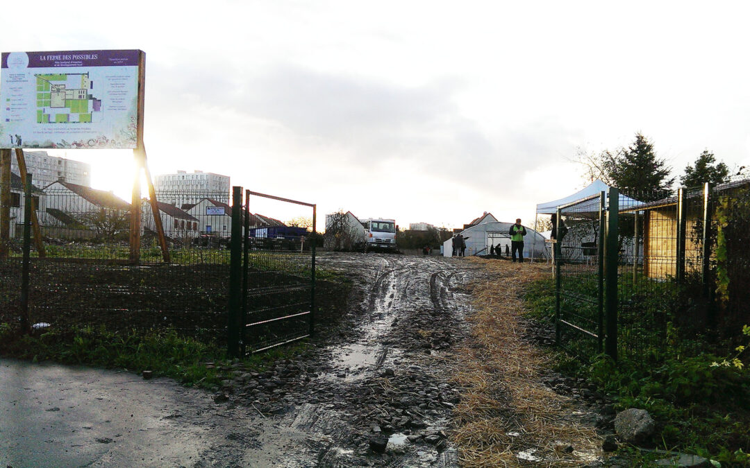 Près de 200 personnes réunies pour la grande plantation de la Ferme des Possibles